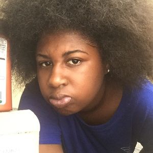 Meet your Posher, Coresha